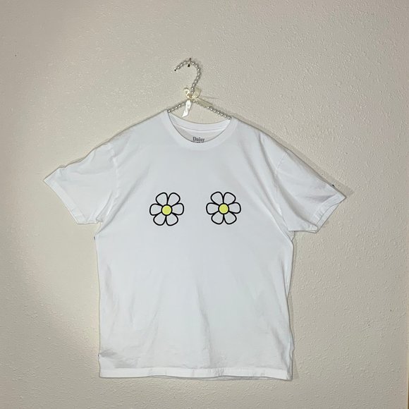 Fun Daisy Tee Shirt - Picture 3 of 4